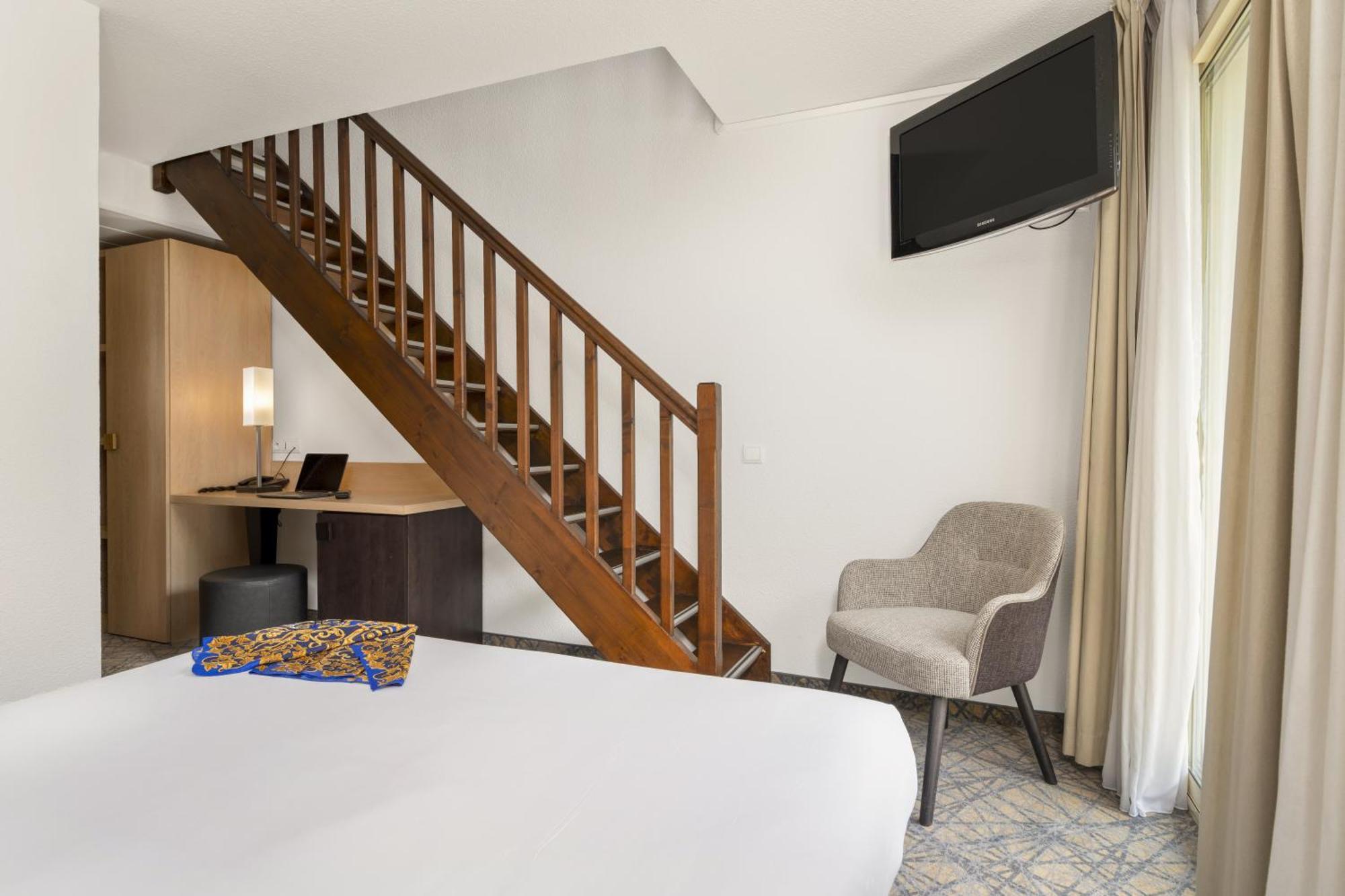Hotel Eliseo Lourdes Exterior photo
